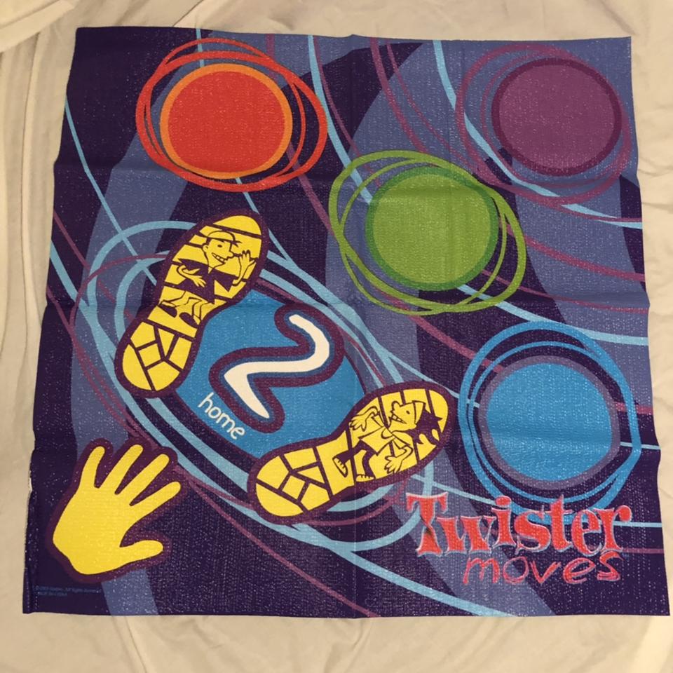 2003 Hasbro Twister moves Game -no missing pieces - Depop