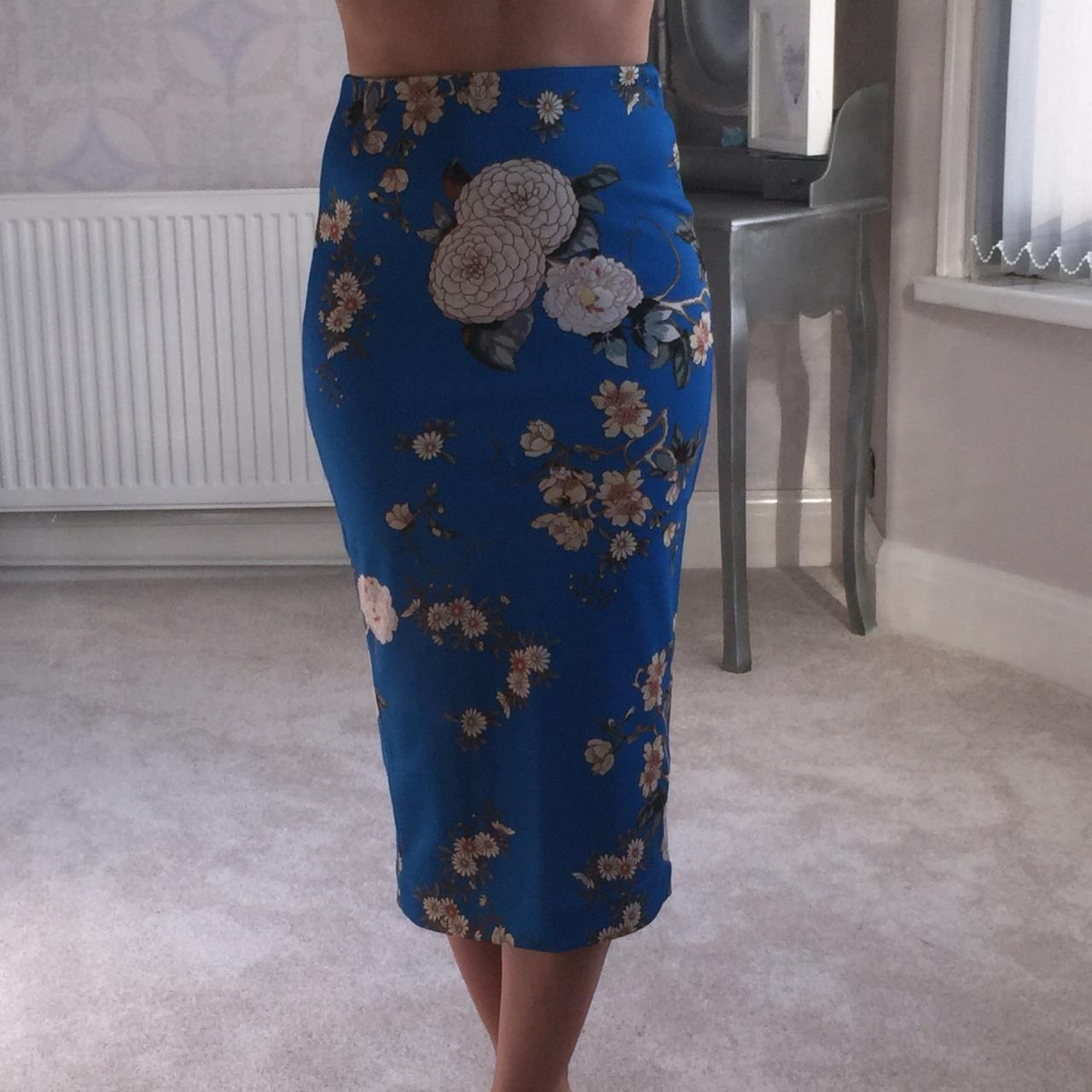 Zara Blue floral midi skirt slit up back stretch