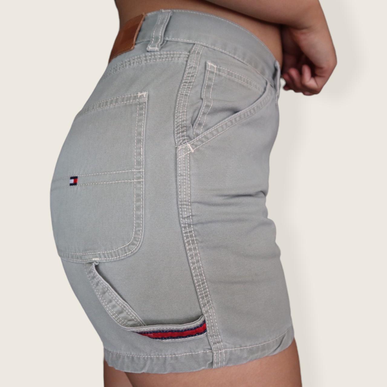 Tommy Hilfiger Women's Green and White Shorts Depop