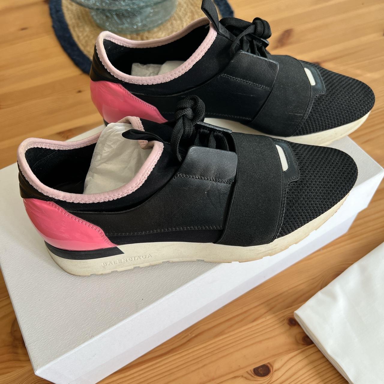 balenciaga runner race noir