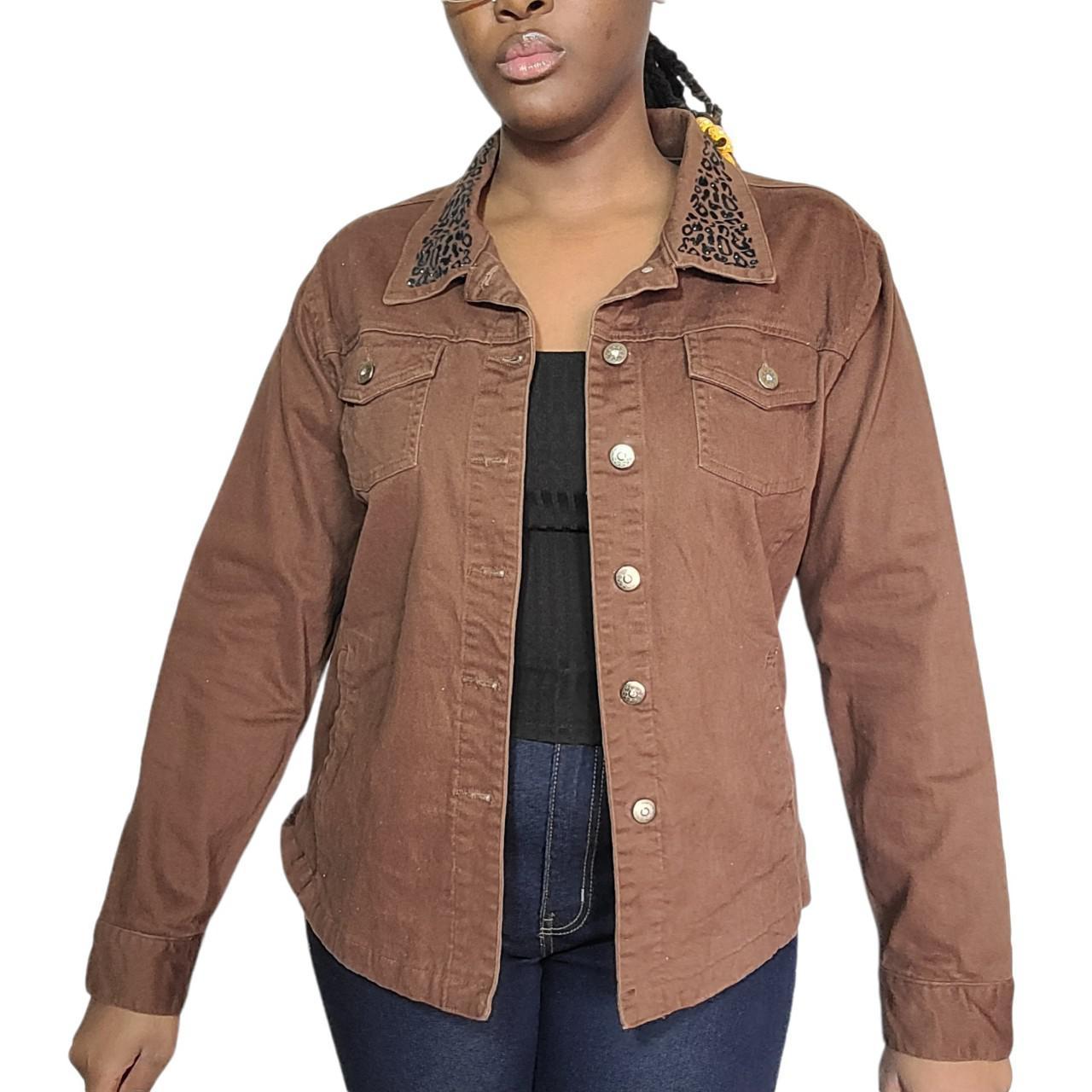 Product Image 1 - Brown jean jacket with cheetah