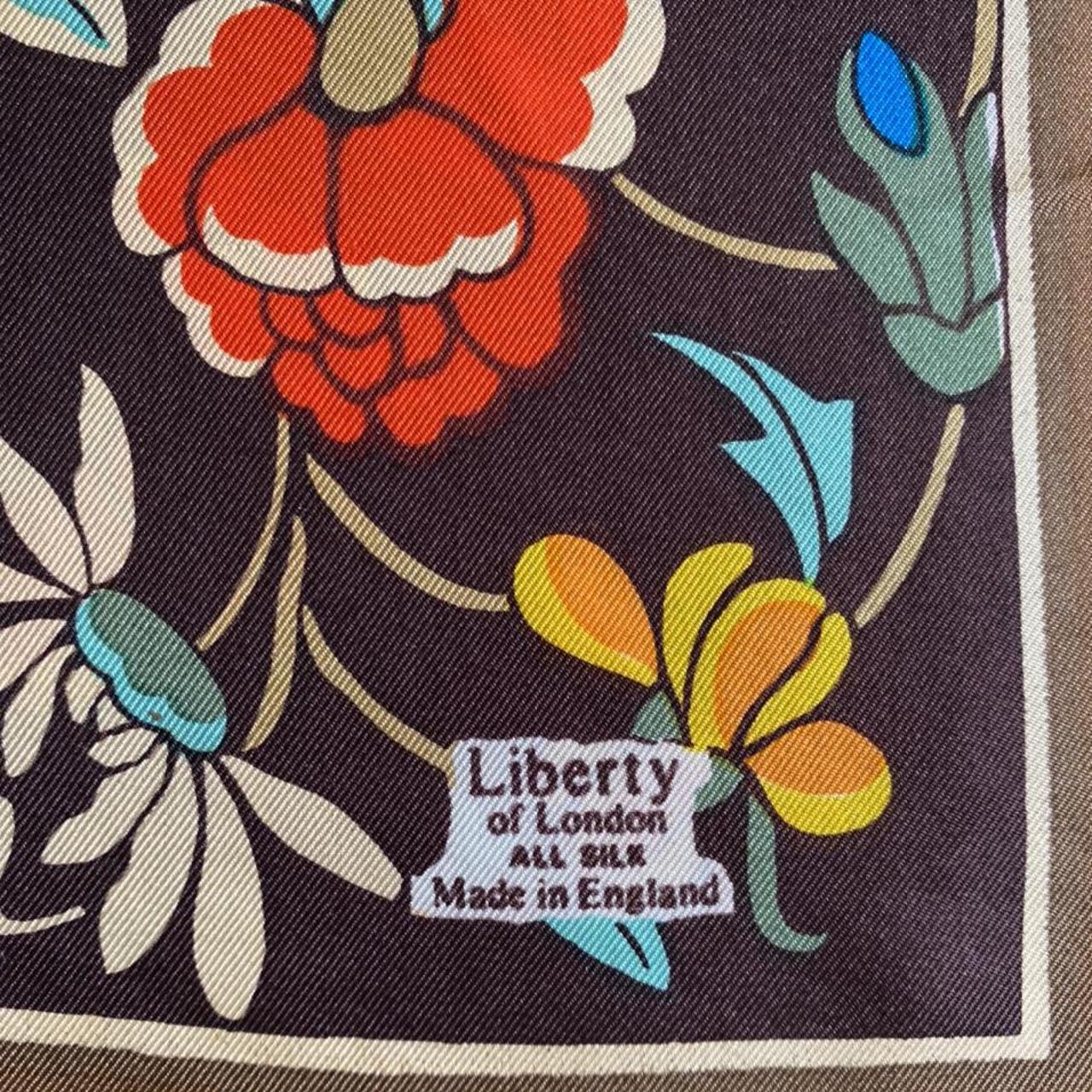 Liberty London Women's multi Scarf-wraps (4)