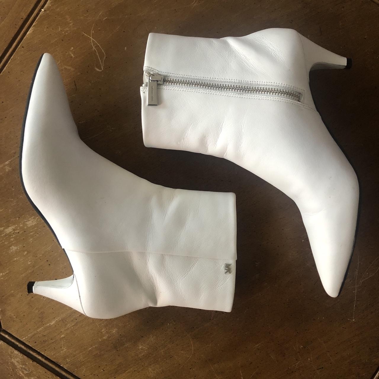 Blaine flex hot sale kitten booties