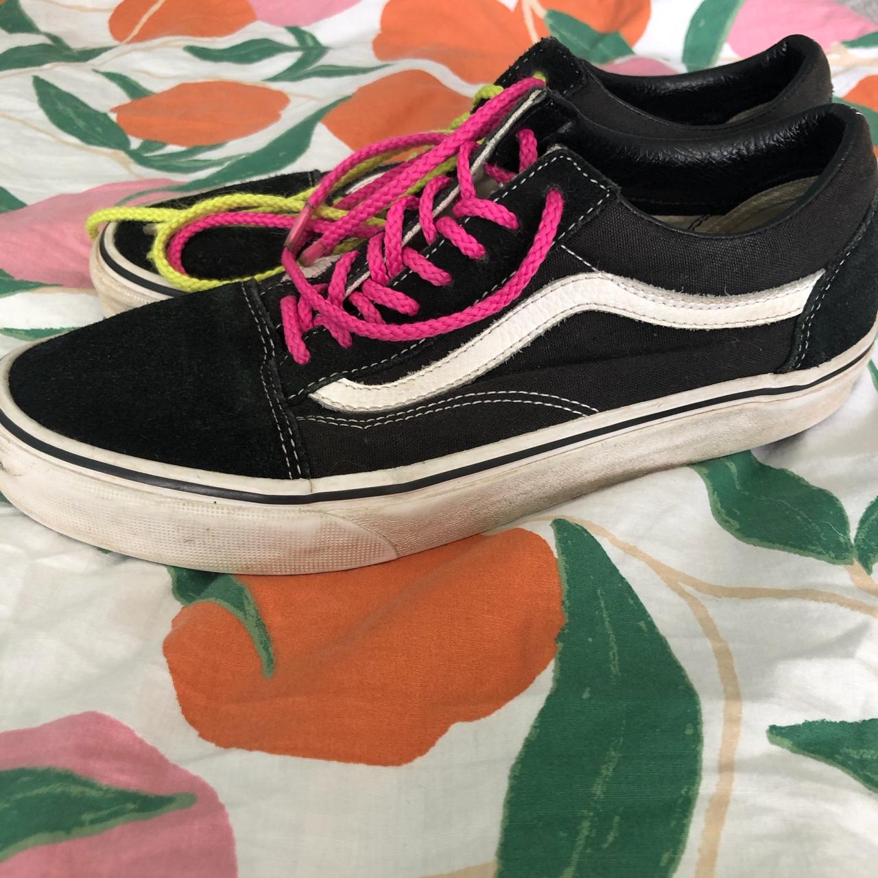 Pink best sale lace vans