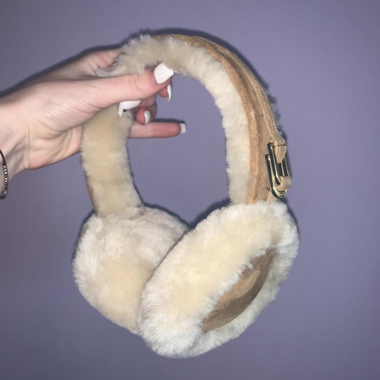 AUTHENTIC ugg australia chestnut brown earmuffs 😻 Depop
