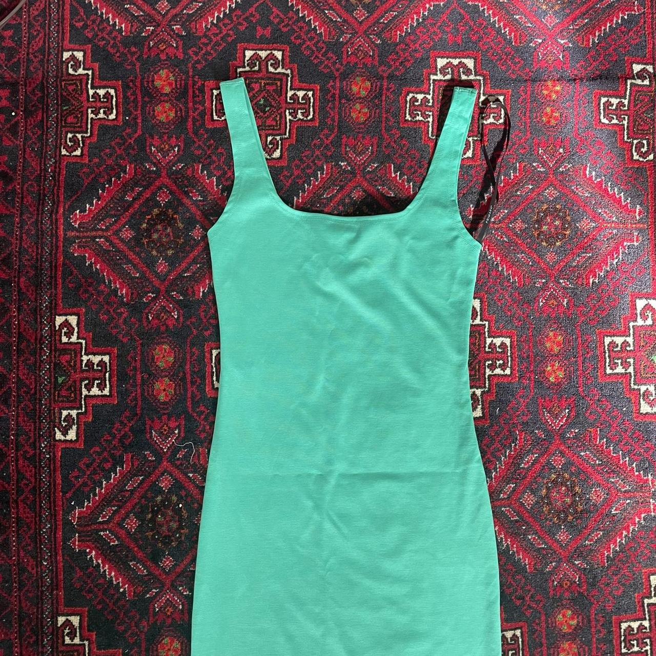 Product Image 1 - The most flattering green bodycon