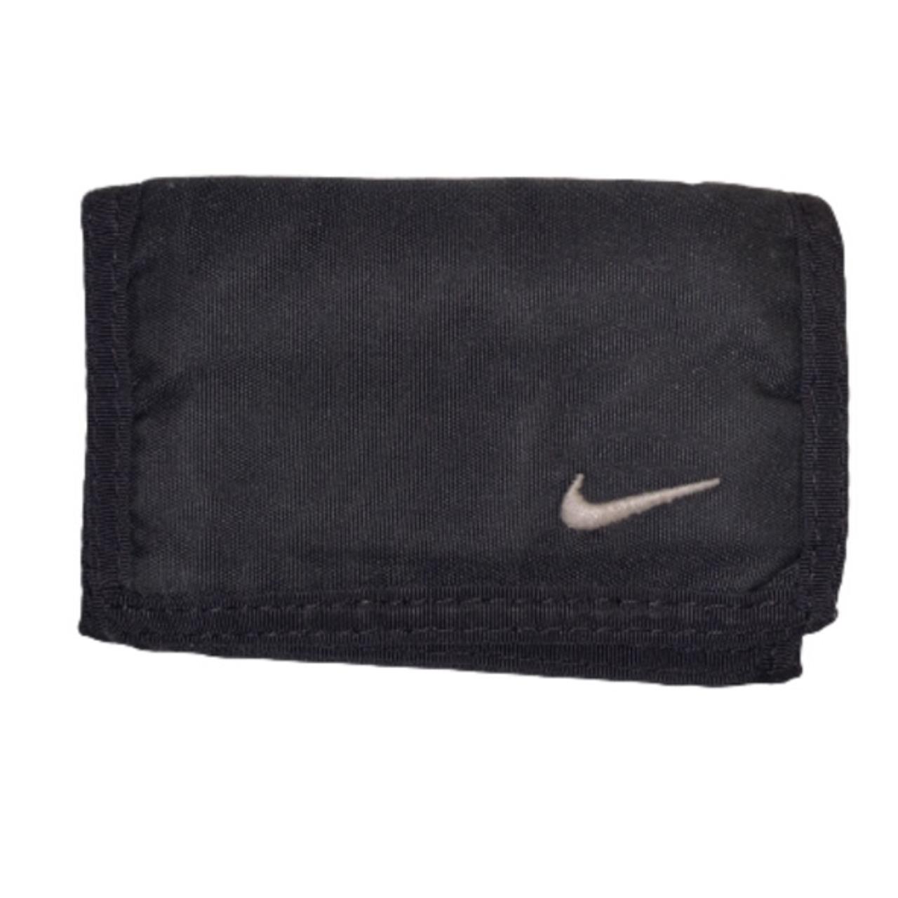 tri fold nike wallet