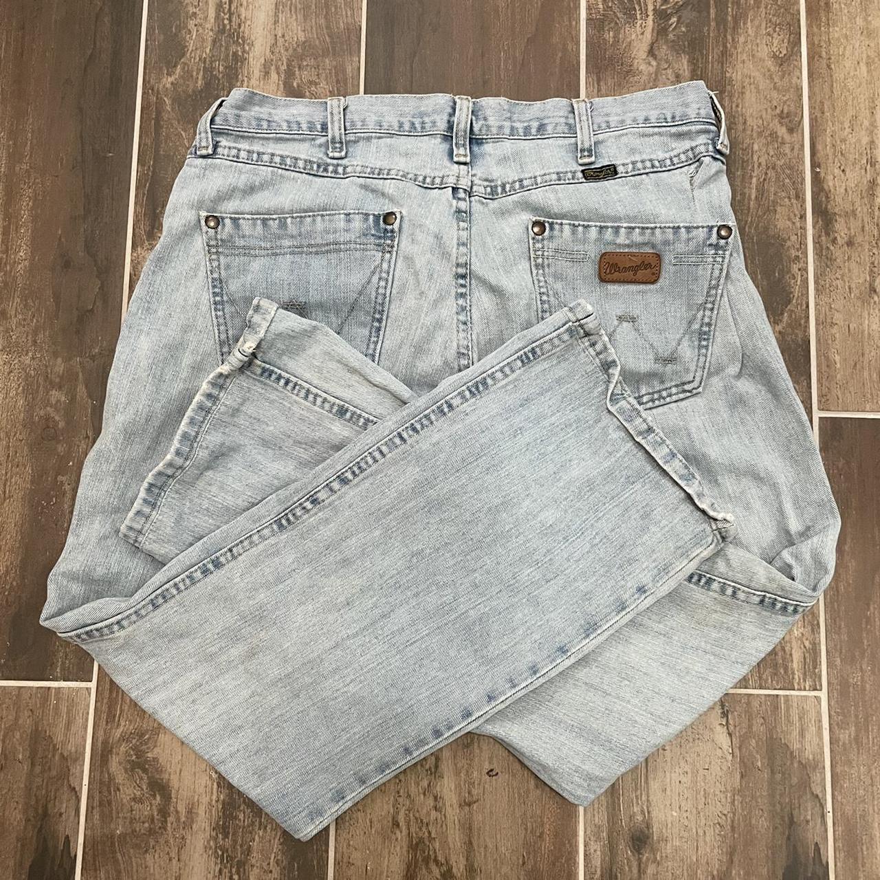 🧊WRANGLER JEANS BOOT CUT 33X30 LIGHT BLUE... Depop