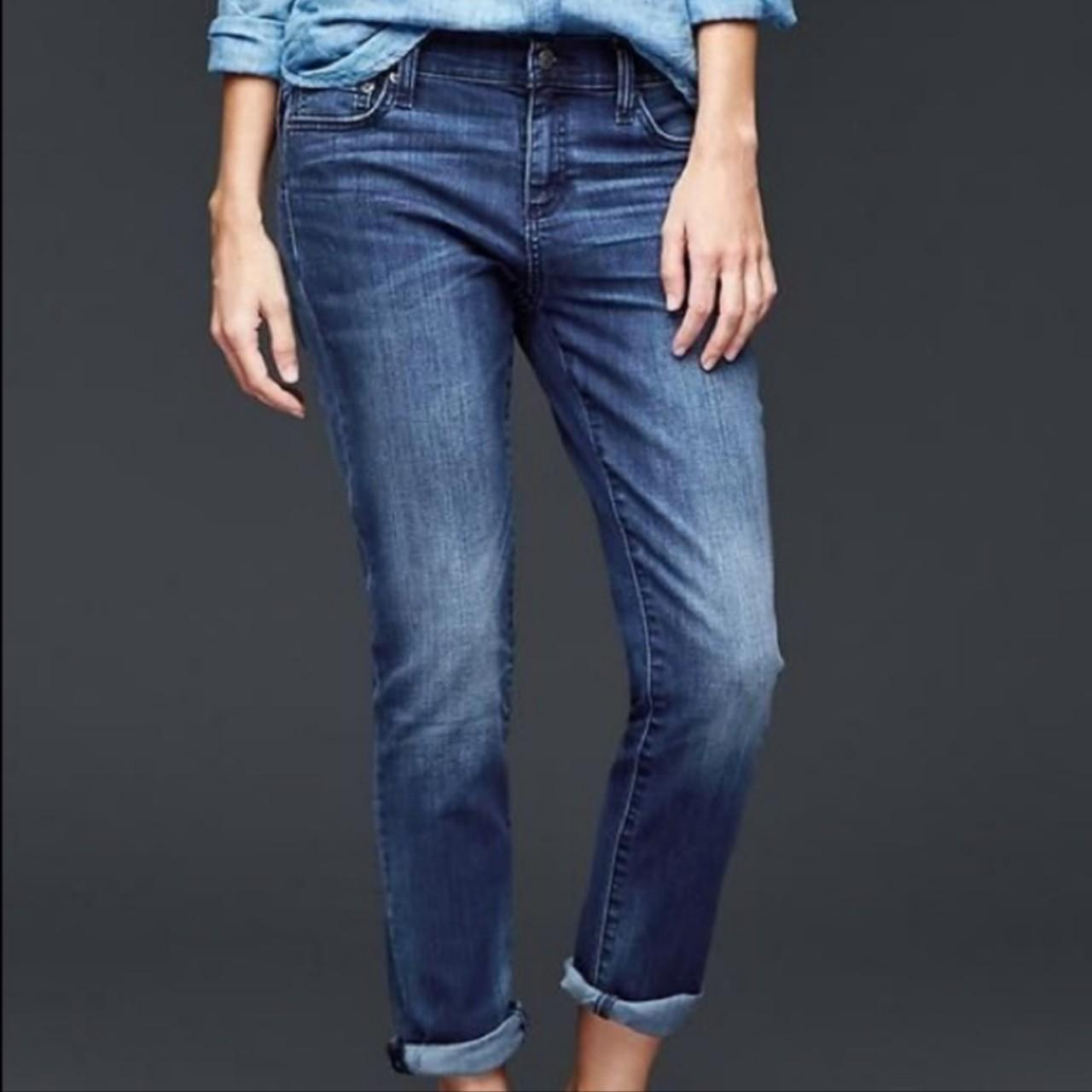 gap relaxed boyfriend jeans