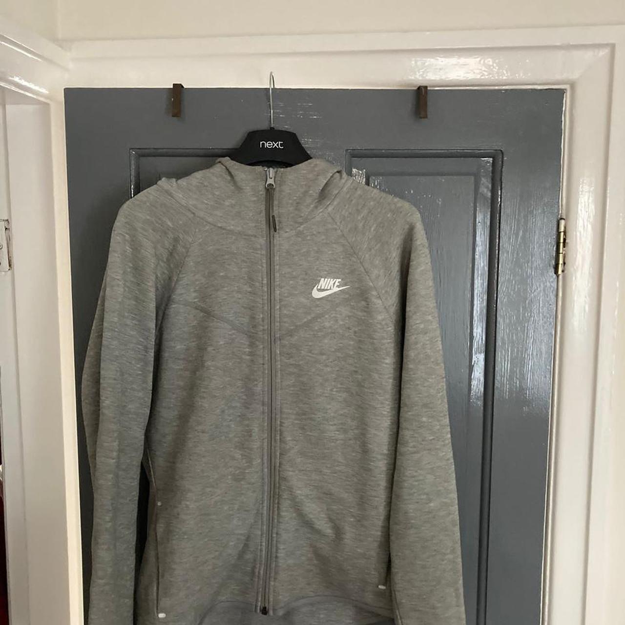 Women’s Nike tech fleece hoodie - Depop