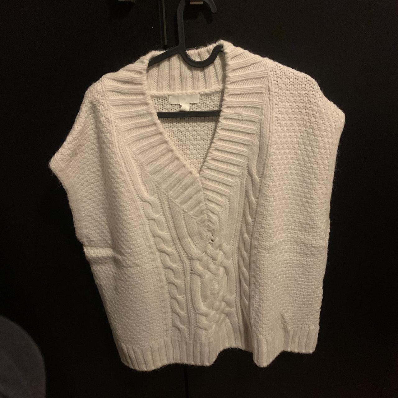 H&M Women's Vest | Depop