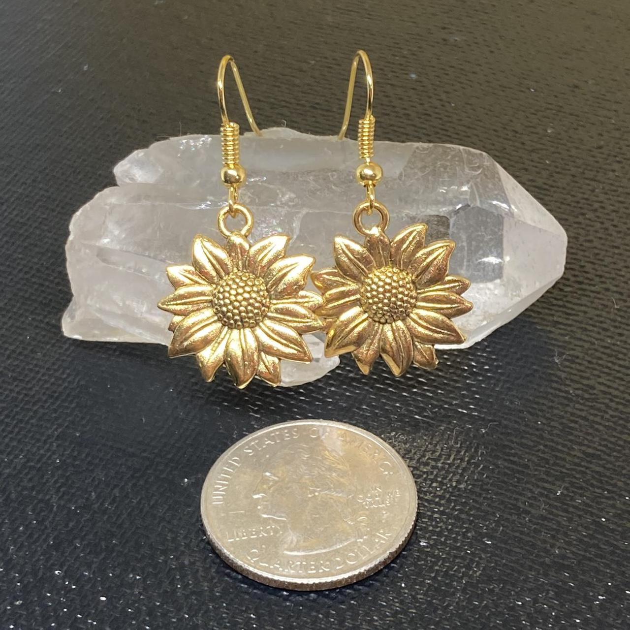 Product Image 3 - Golden sunflower dangle earrings!🌻🔥

☀️$8☀️ +