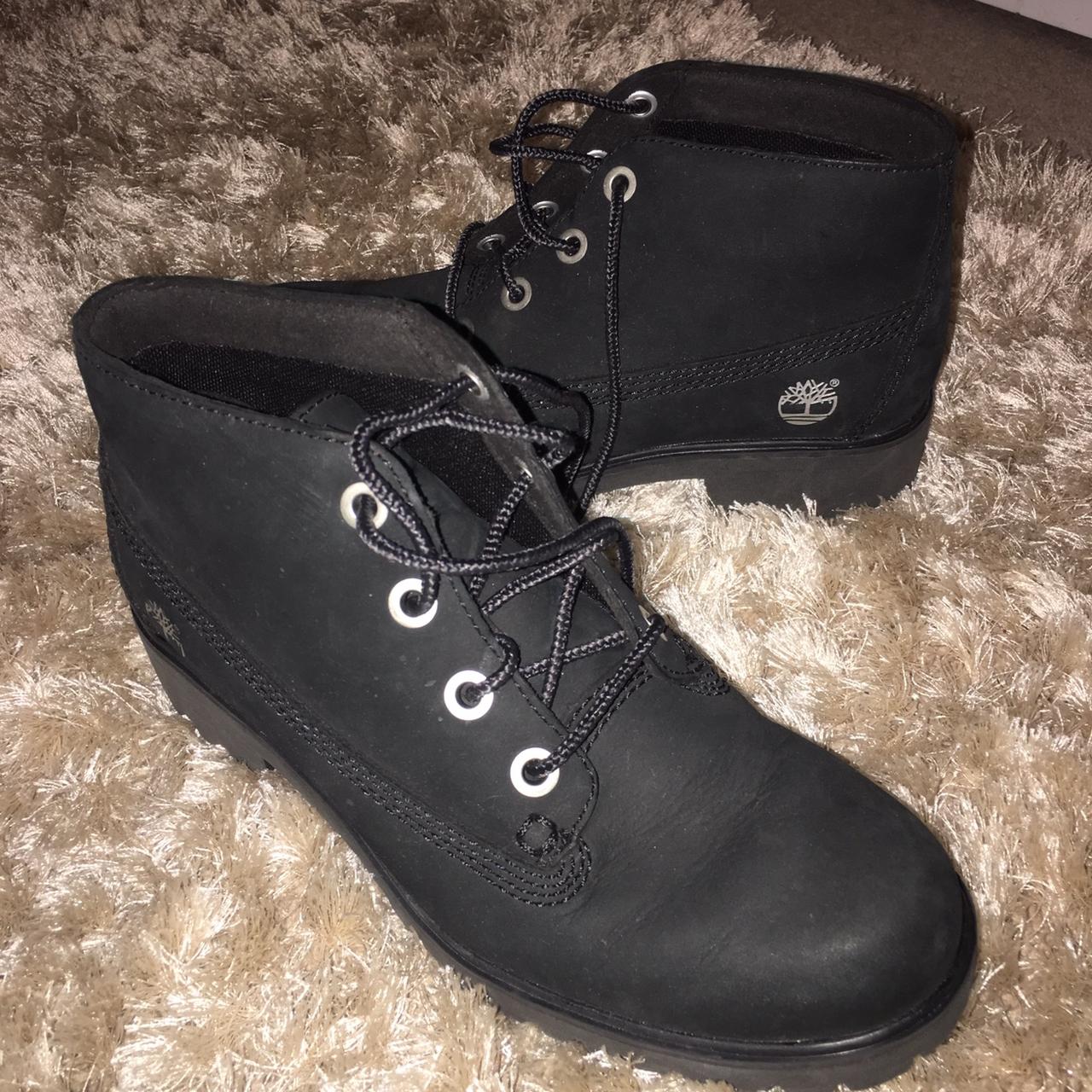 Size 4 black hot sale timberland boots