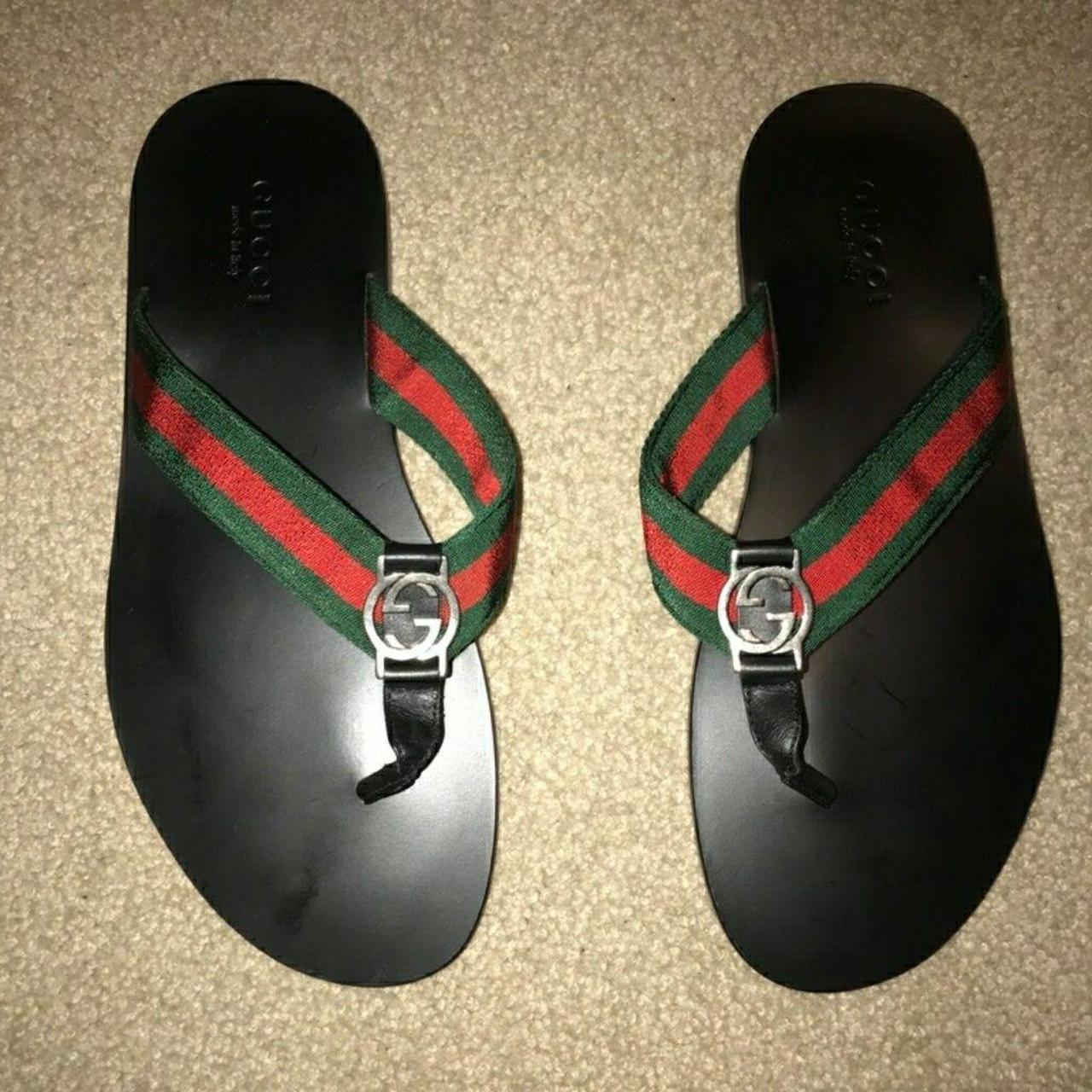 Gucci Men's Black Flipflops | Depop