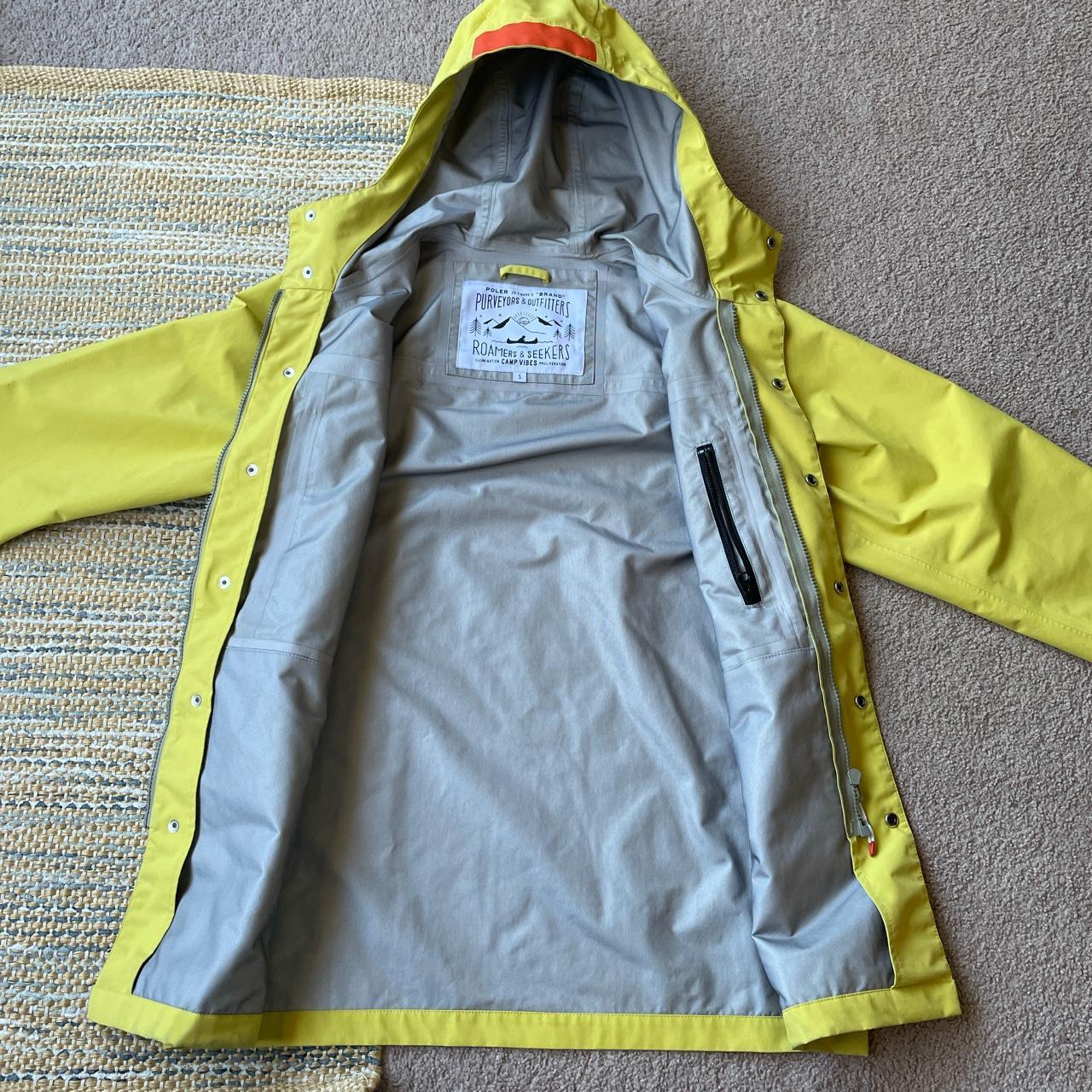 Product Image 4 - Poler Duck rain jacket
Simple, retro