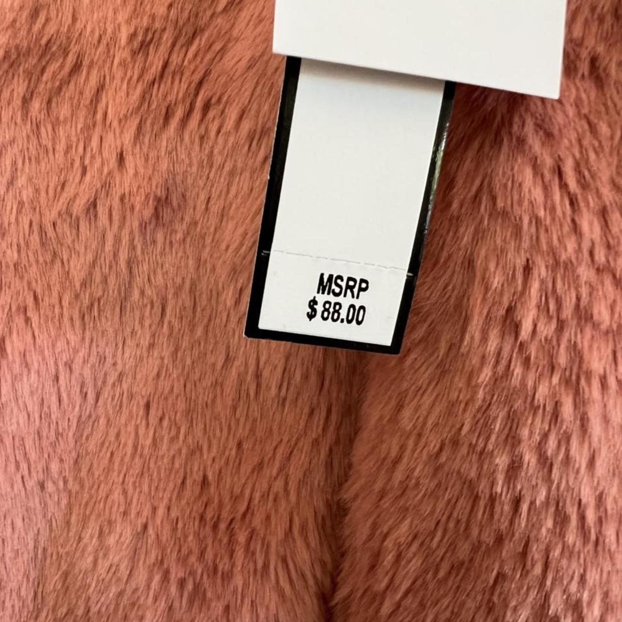 Product Image 3 - Cute pink plush faux fur