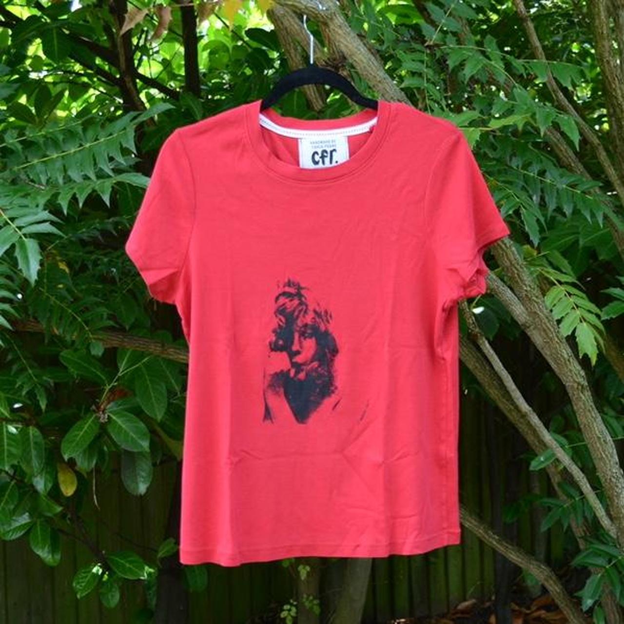 Women's Red and Black T-shirt | Depop