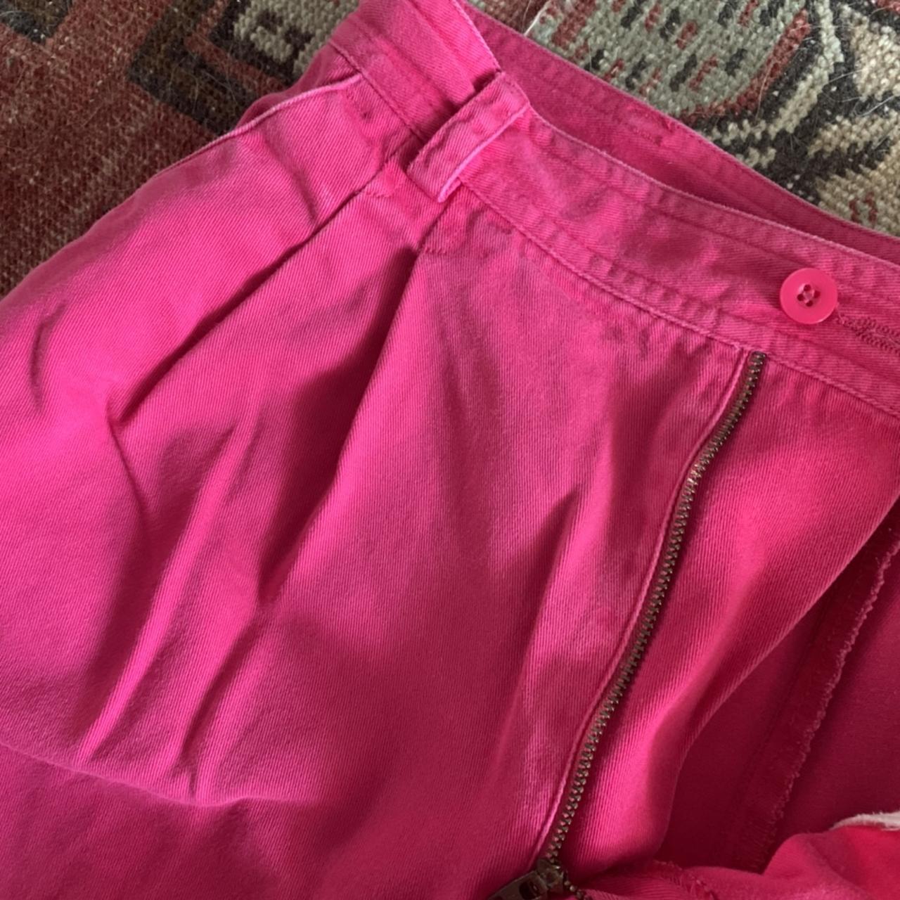 Liz Claiborne Women's Pink Shorts (4)