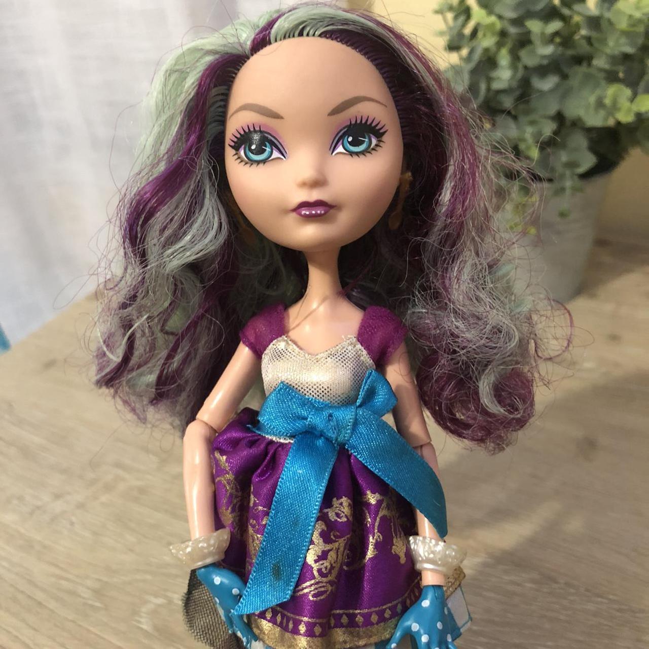 Ever After High Madeline Hatter Doll Size 10”... - Depop