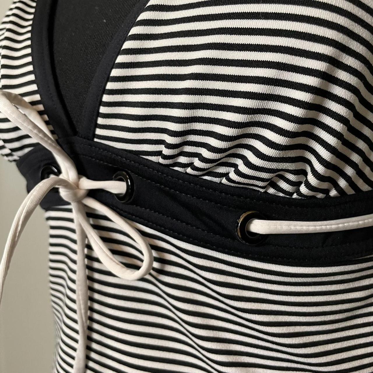 Product Image 4 - Striped swim top 

Black and