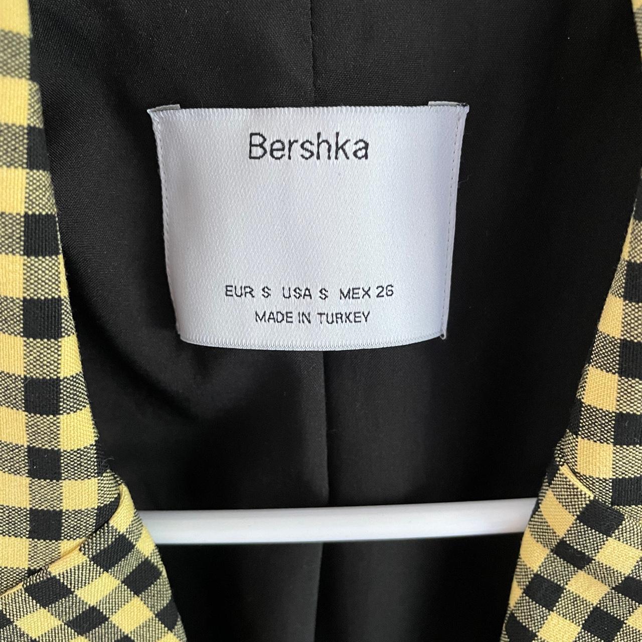 Bershka Women's Yellow and Black Tailored-jackets | Depop
