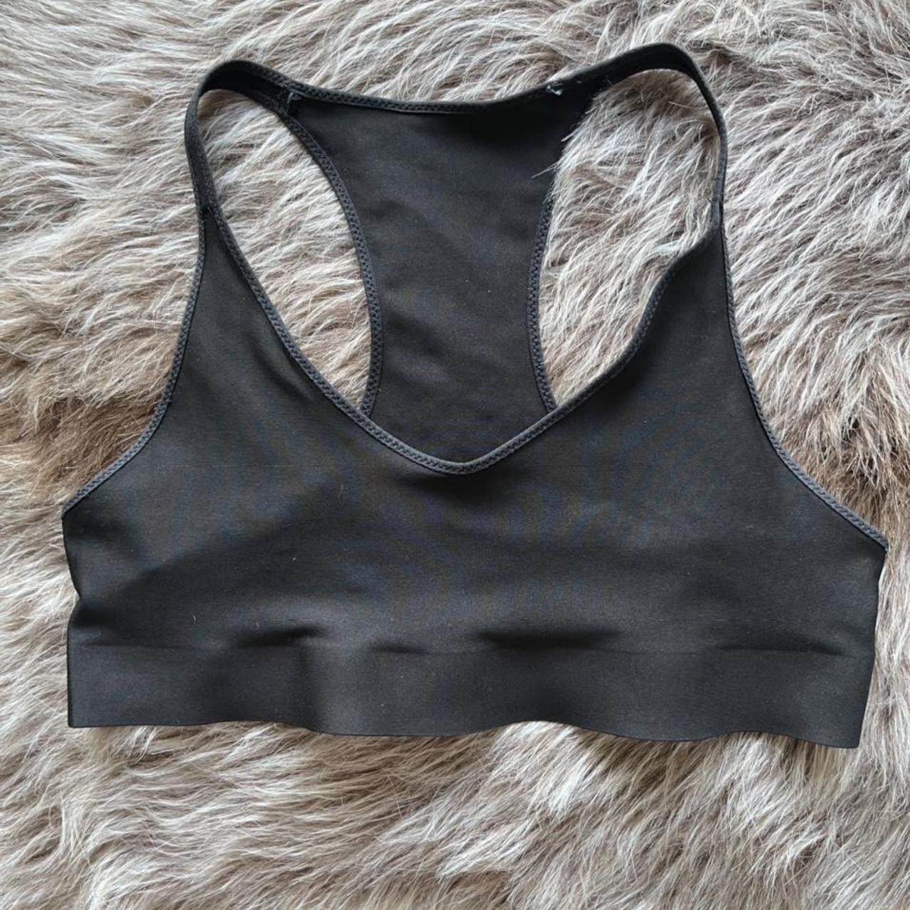 Seamless- Black Sport Bra