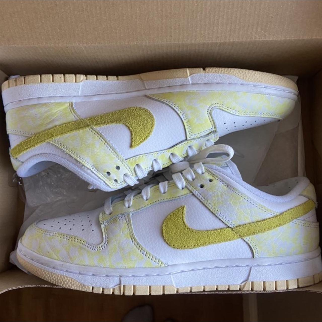 Nike Dunk Low OG Yellow Strike