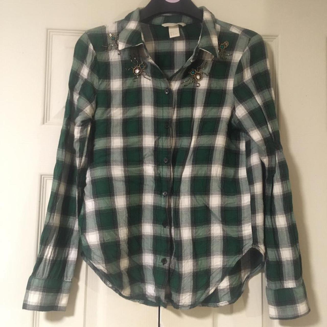 H&M Women's Green and White Shirt | Depop