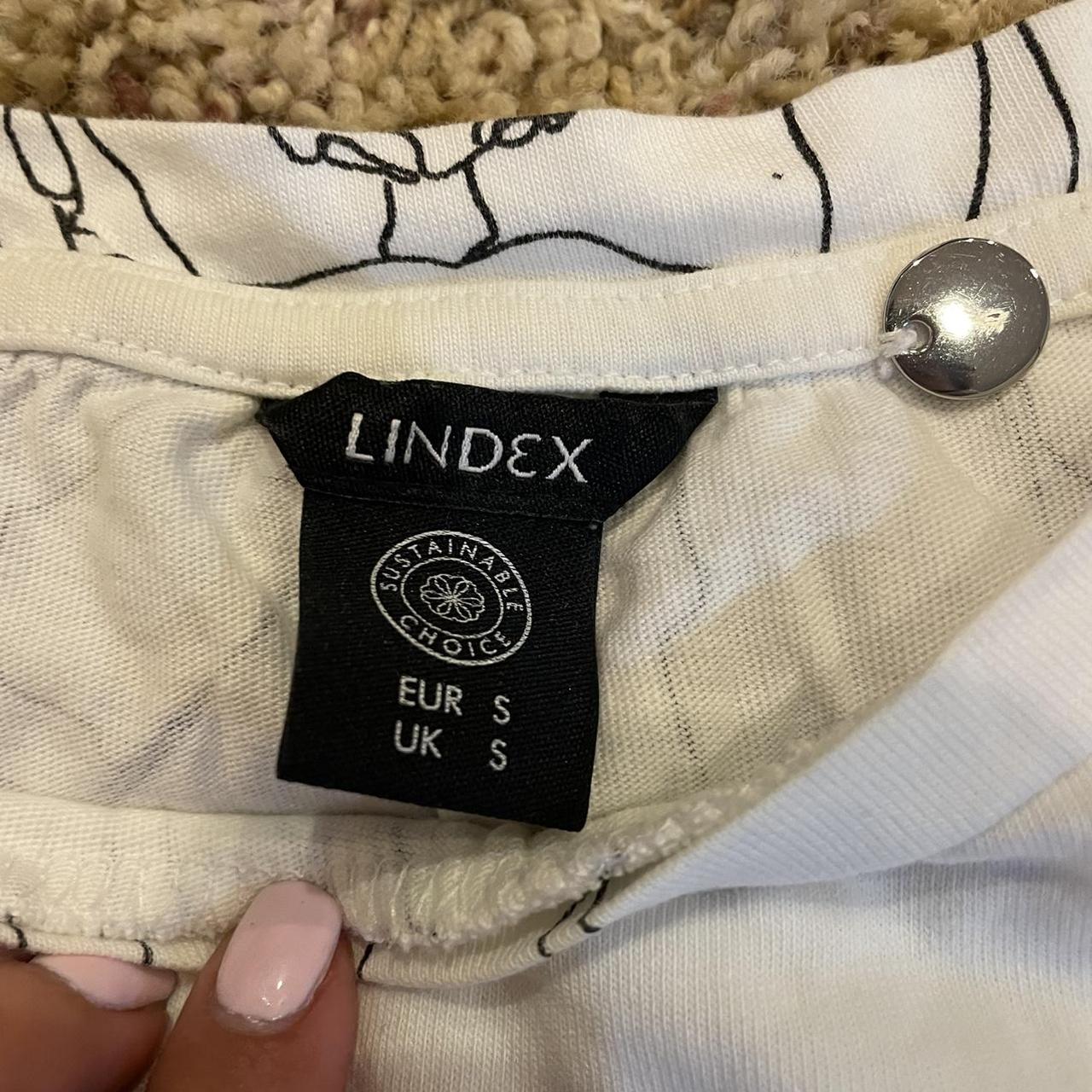 Lindex Women's White and Black T-shirt (4)