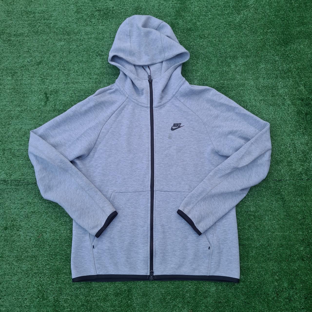 nike tech fleece tracksuit top