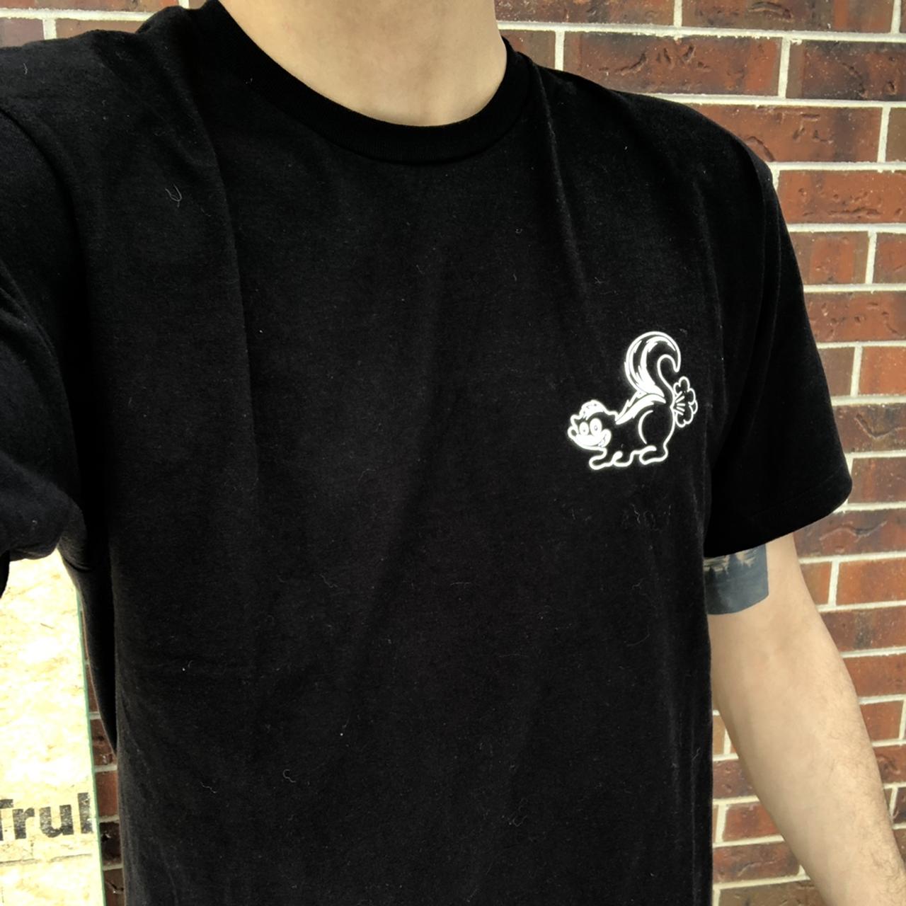 vans skunk shirt