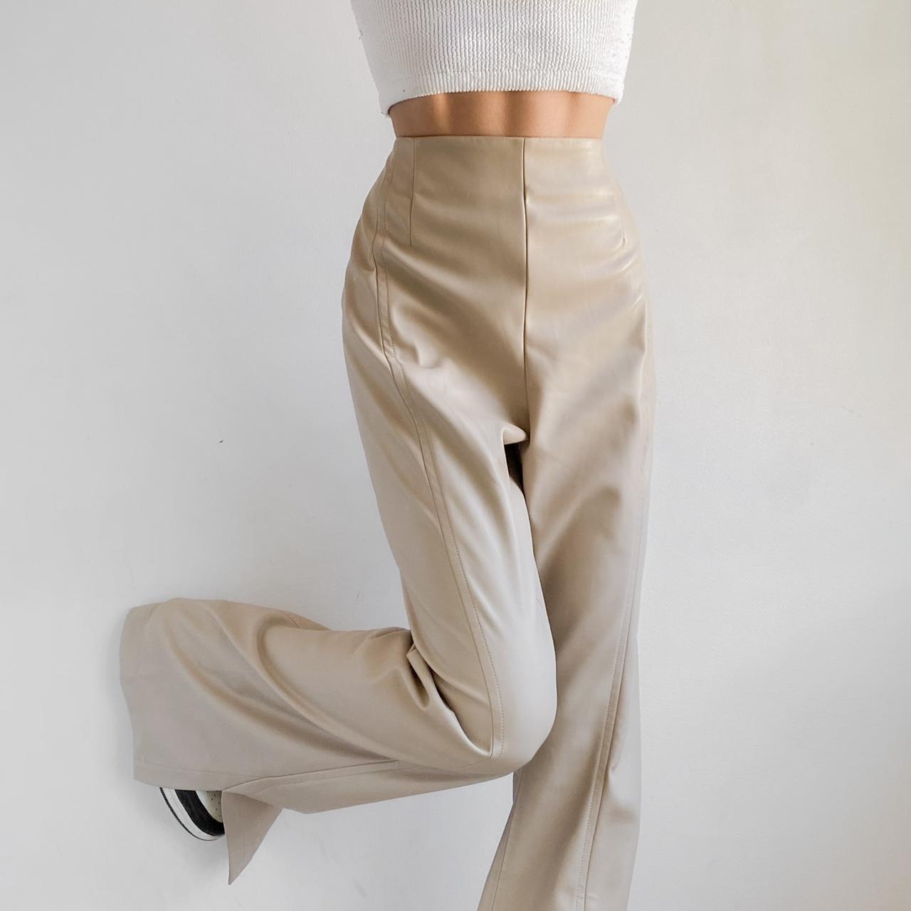 15 Stylish Leather Pants Outfits | Natalie Yerger