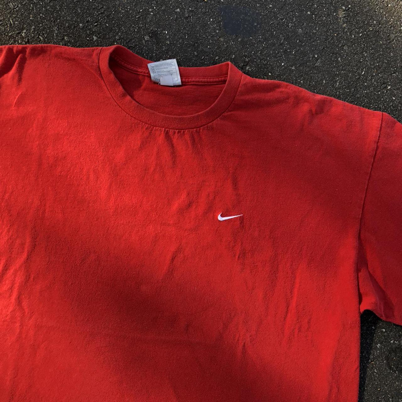 Nike Men's Red and White T-shirt | Depop