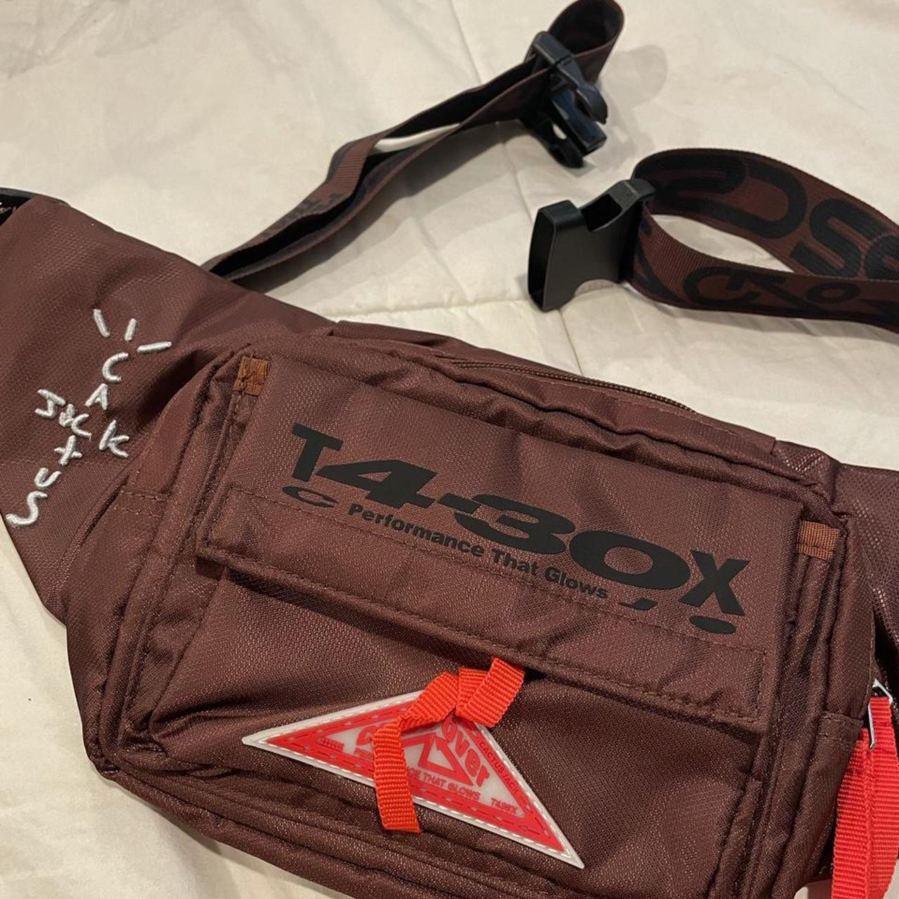 Travis scott hotsell fanny pack