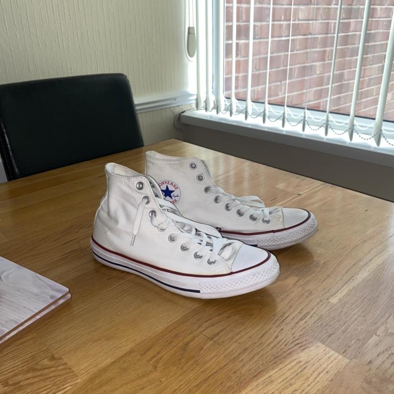 White Converse, mens size 8 in very good condition. Depop