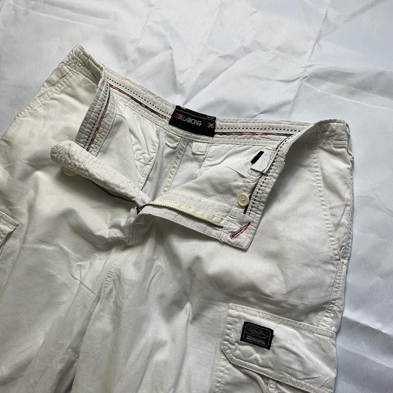 Billabong Men's White and Cream Shorts (2)