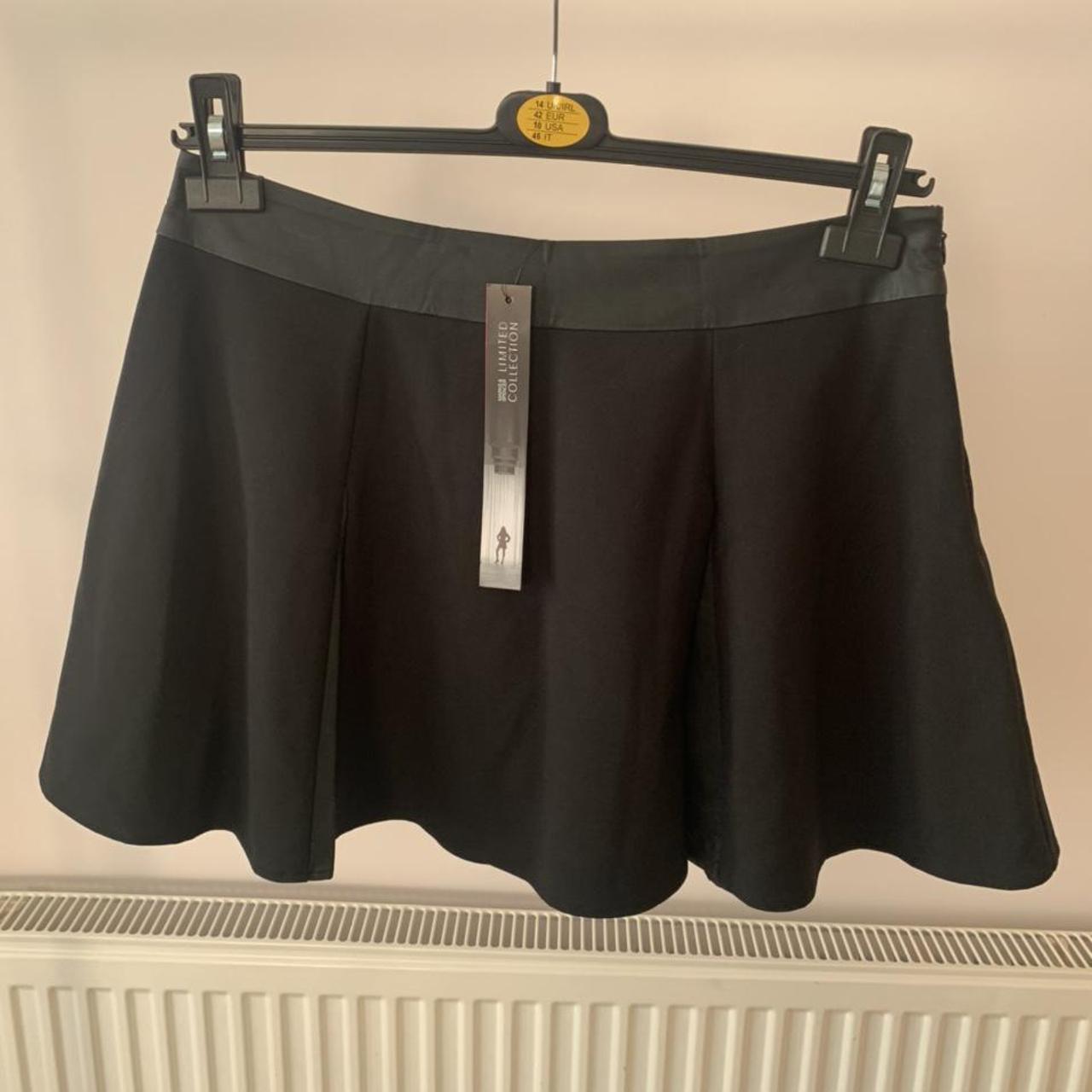 Marks & Spencer Women's Black Skirt | Depop