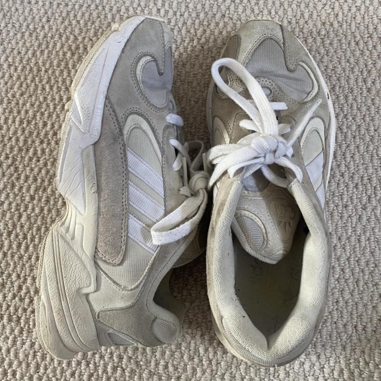 Adidas yung trainers store size 6