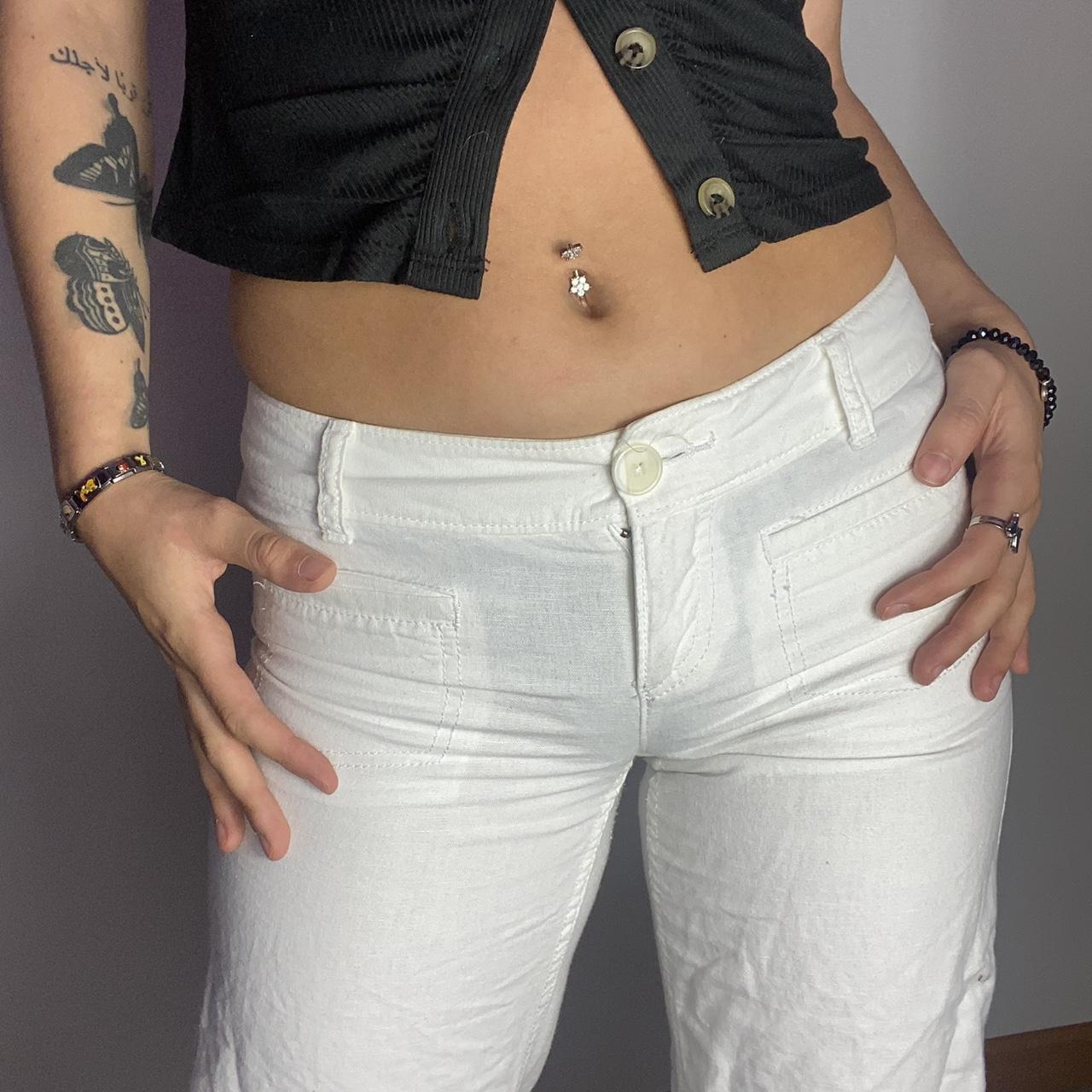 Express low waisted white bootcut pants, in amazing... - Depop