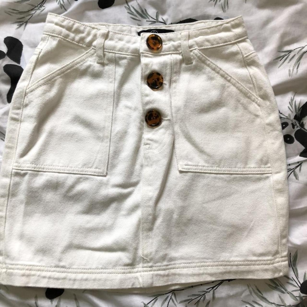 Missguided white denim skirt hotsell