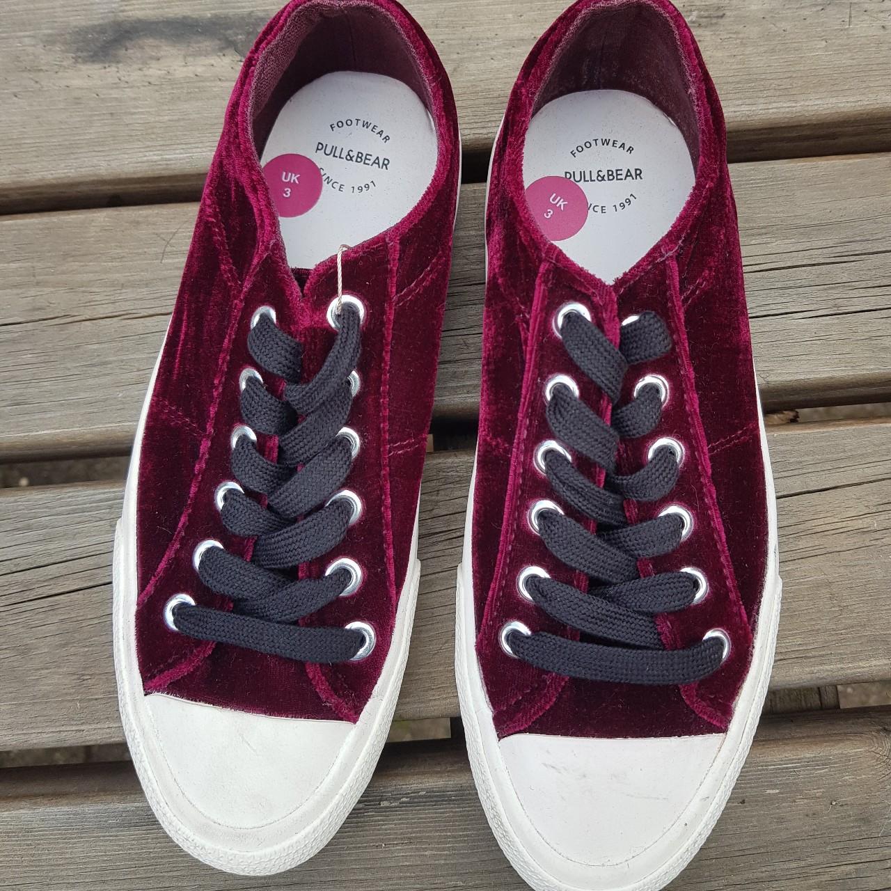 Burgundy velvet cheap converse