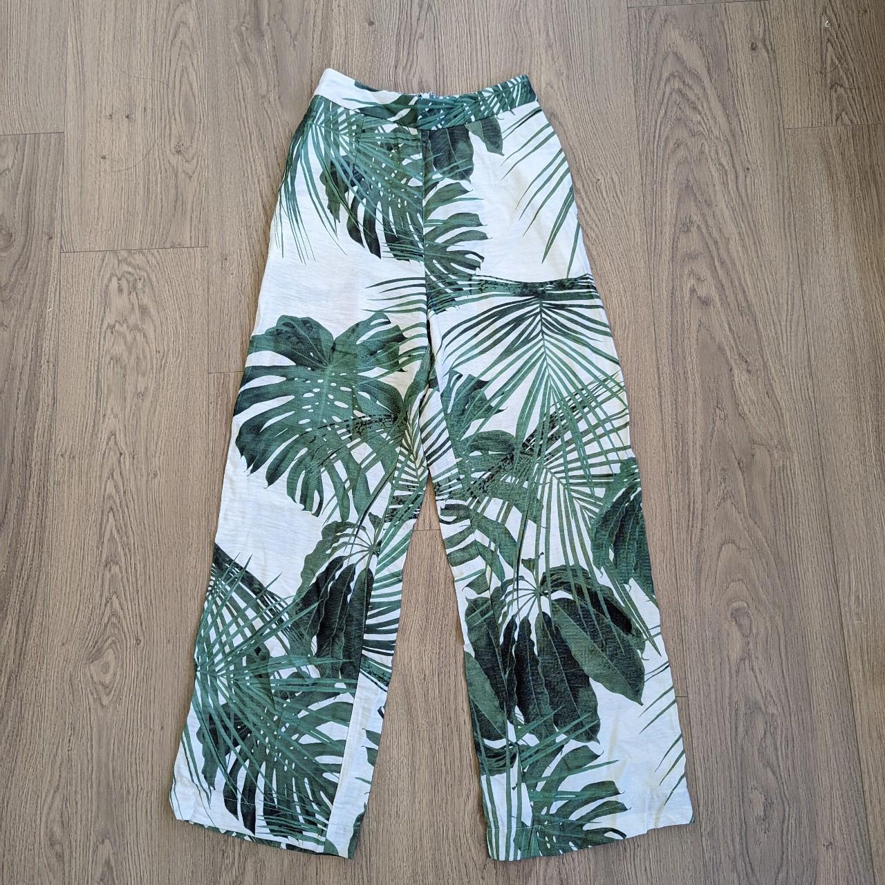 Sheike Palm Front Printed Wide Leg Pants Size... - Depop