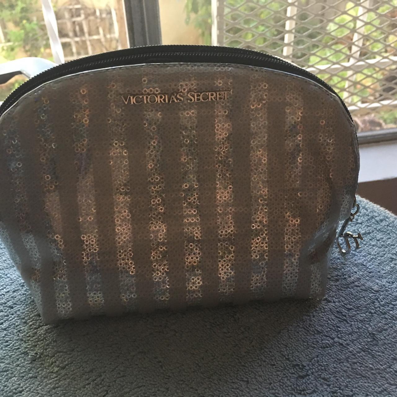 V.S Makeup Bag selling Lot