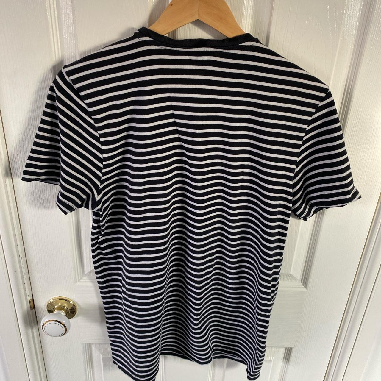 H&M Men's Black and White T-shirt | Depop