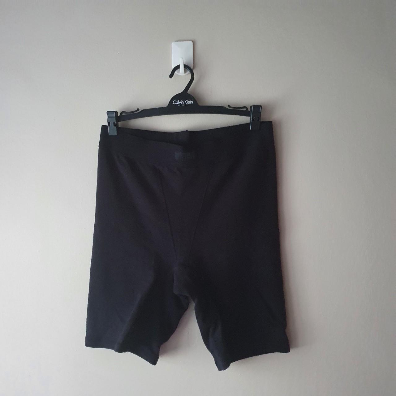 Skims Outdoor Bike Shorts size small - good - Depop