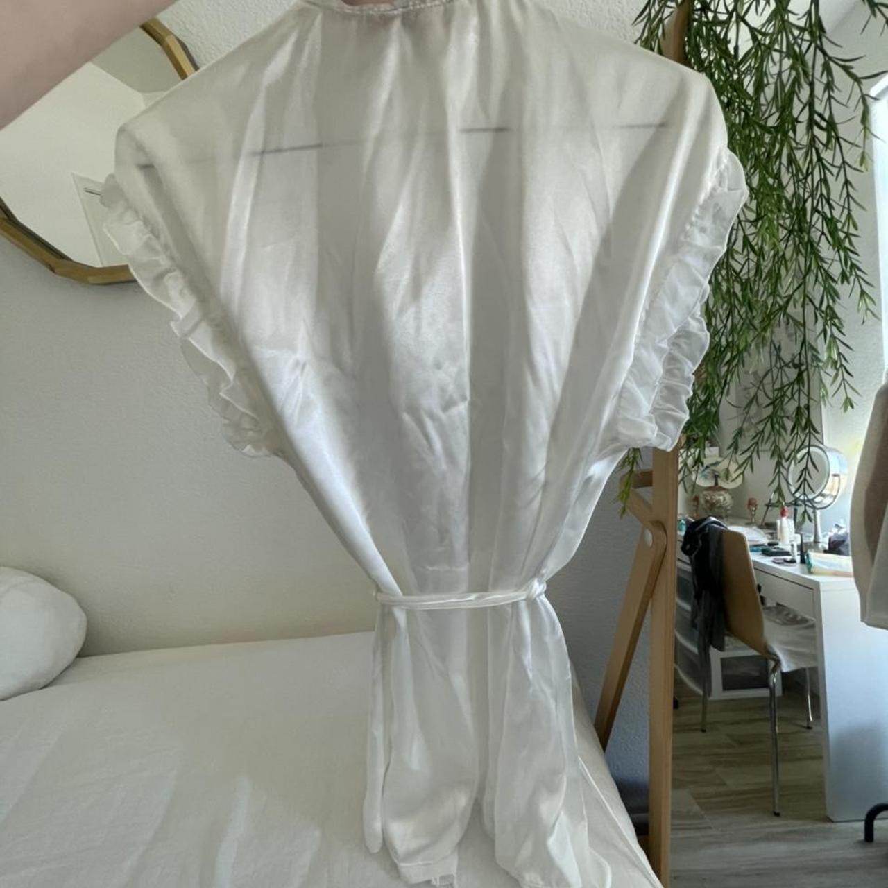 Linea Donatella Women's White Robe (2)