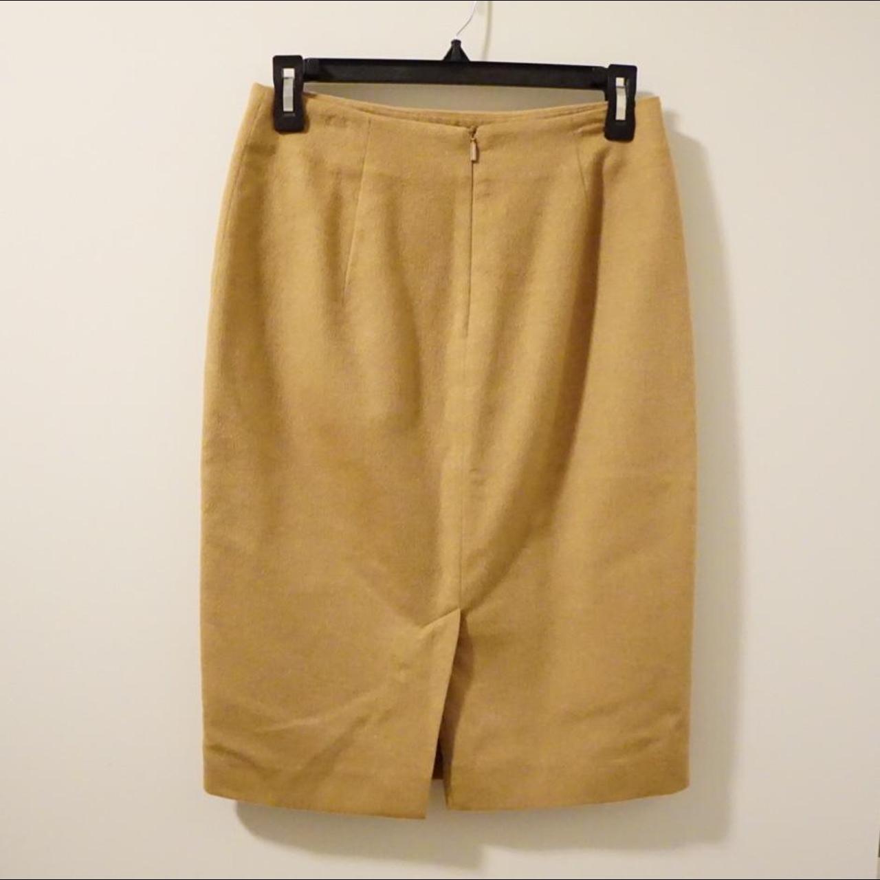 Max Mara Women's Tan Skirt (2)