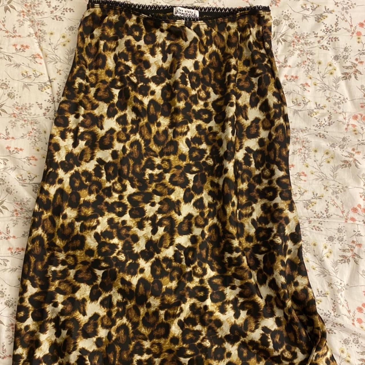 silky cheetah print midi skirt! brand new from... - Depop