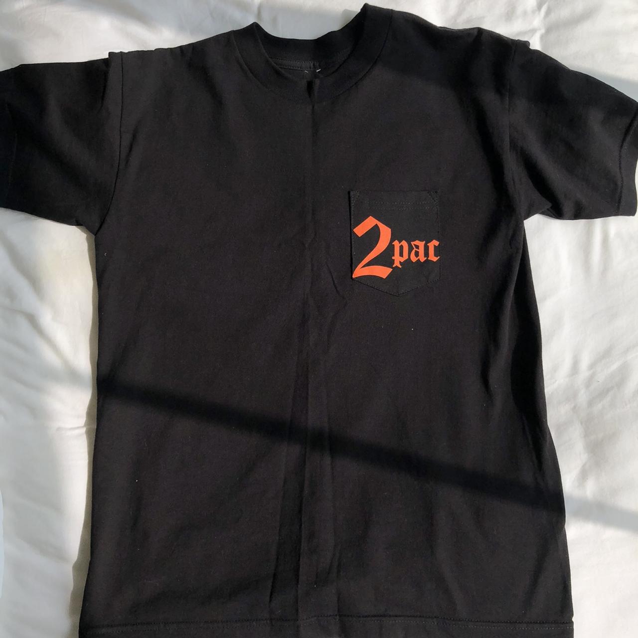 VLONE x TUPAC collab tee, Tupac’s back on back of