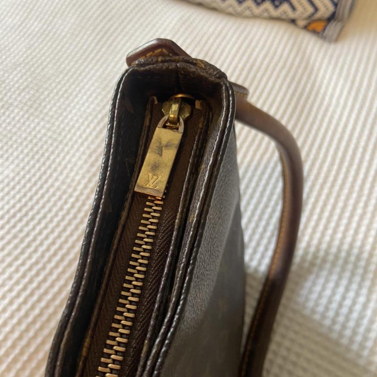 Vintage genuine Louis Vuitton shoulder bag. Great... Depop